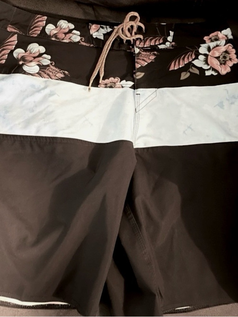 Billabong swimming shorts size 33 black